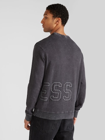 GUESS Sweatshirt in Black