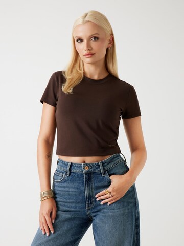 GUESS Shirt in Brown: front