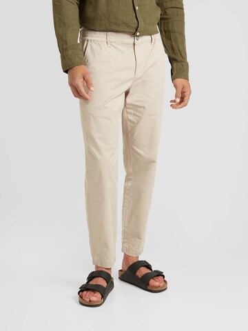 CAMP DAVID Regular Trousers in Beige: front