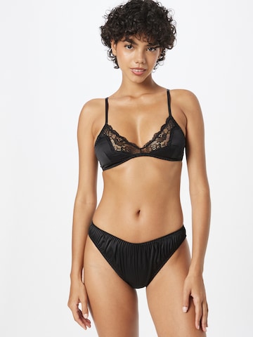 Samsøe Samsøe Triangle Bra 'BRIELLE' in Black