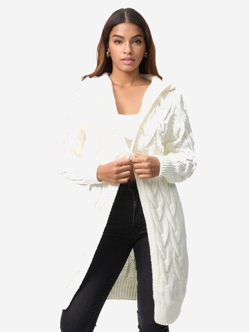 Elara Strickjacke in Weiß