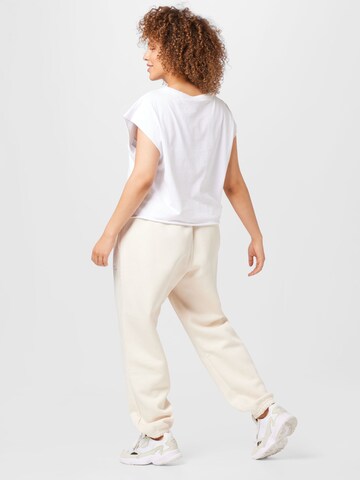 Tapered Pantaloni 'Adicolor Essentials ' de la ADIDAS ORIGINALS pe alb