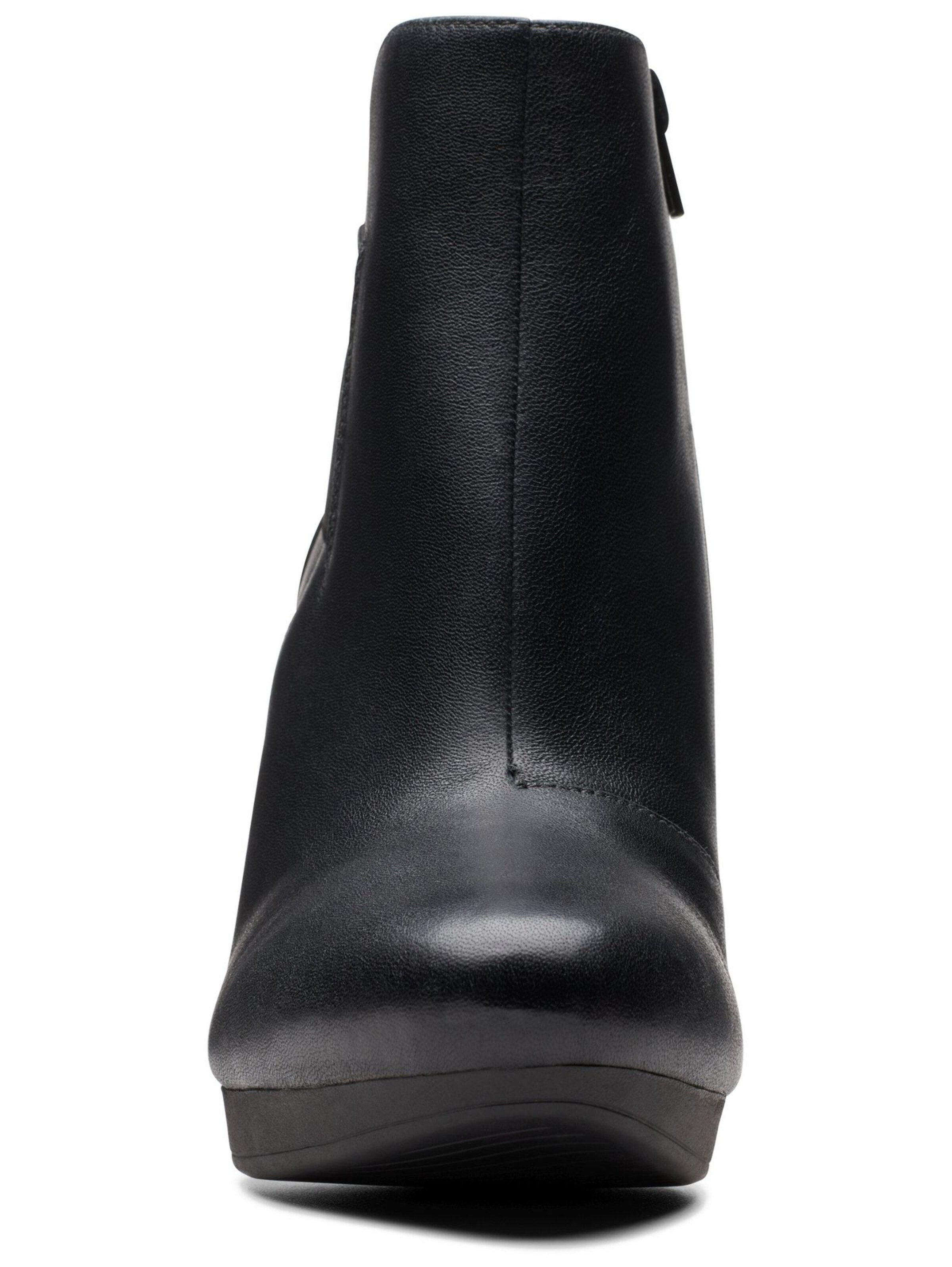 CLARKS Stiefelette in Schwarz