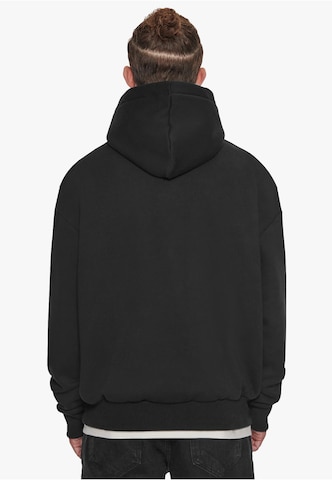 Dropsize Sweatshirt in Black