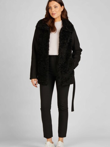 Funk since 1776 Between-Season Jacket in Black