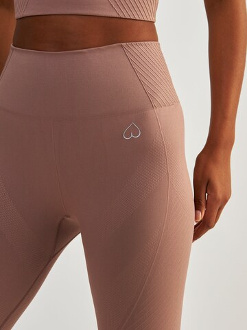 BeShaped Skinny Sportbroek 'Femme Force' in Roze