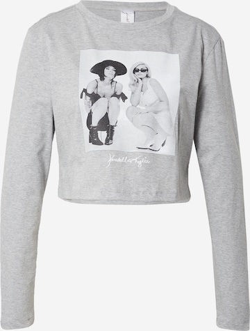 Tricou de la KENDALL + KYLIE pe gri: față