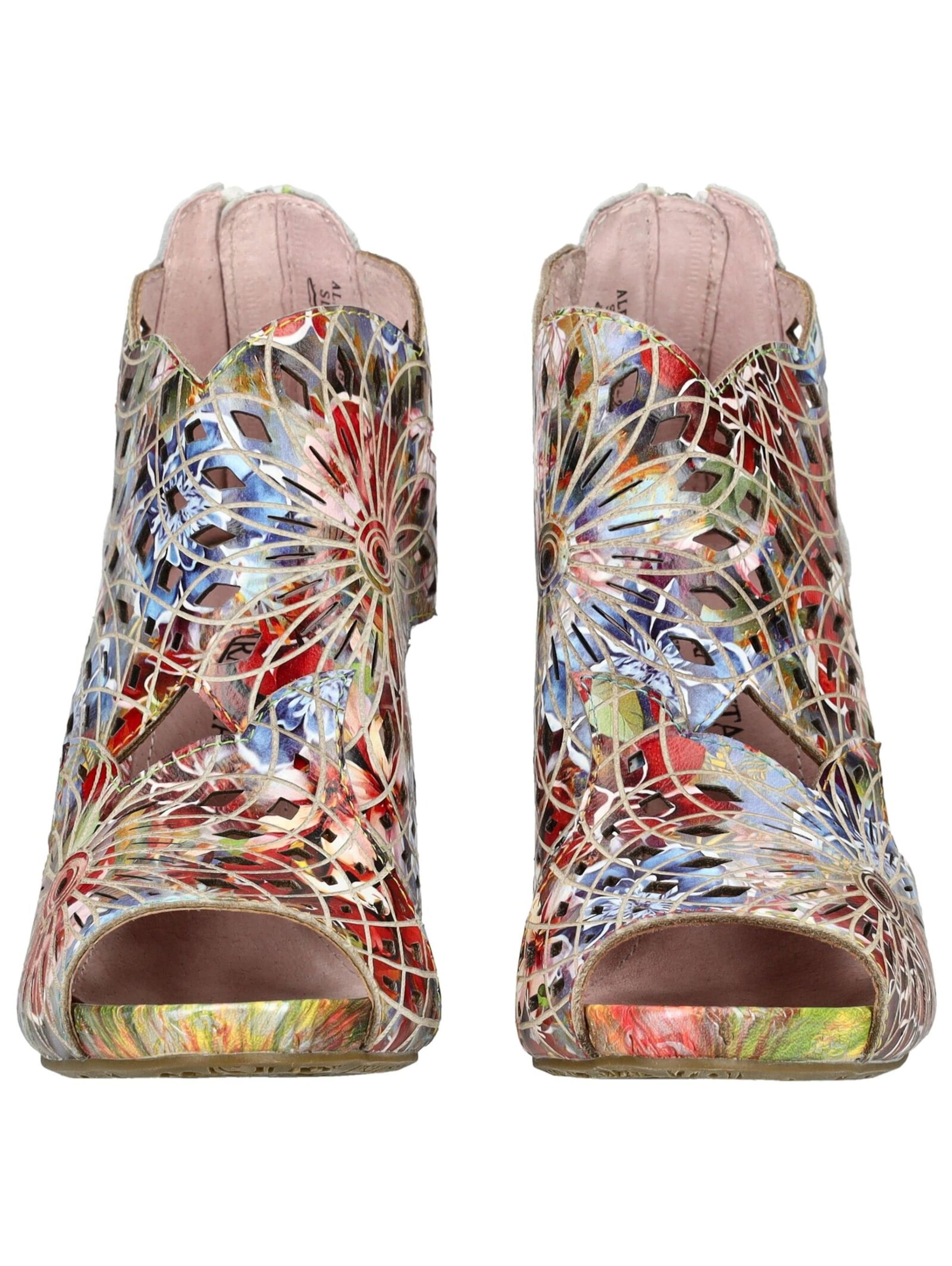 Laura Vita Ankle Boots in Red