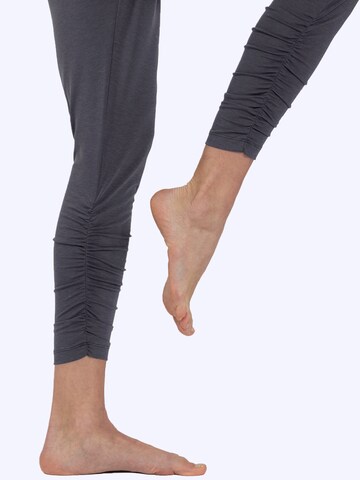 Magadi Regular Workout Pants 'Francis' in Grey