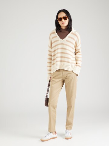 regular Pantaloni chino di s.Oliver in beige