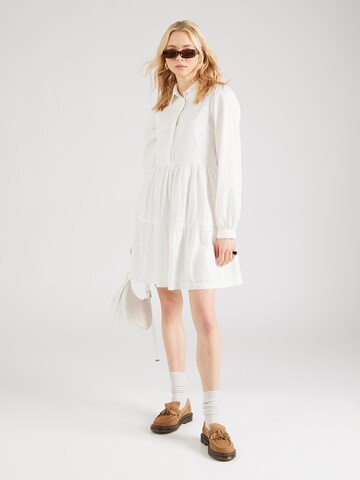 Y.A.S - Vestido camisero 'TIA' en blanco