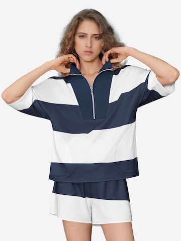 Costum cu pantaloni 'Active' de la Imily Bela pe albastru