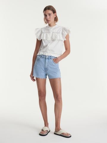 EDITED Regular Shorts 'Jen' in Blau