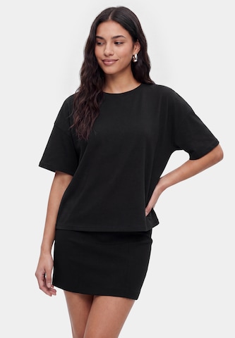 faina - Camiseta 'Casual' en negro: frente