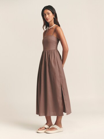 St MRLO Kleid 'Lanah' in Braun
