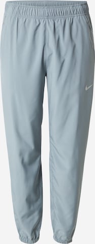 NIKE Tapered Sportbroek 'FORM' in Grijs: voorkant