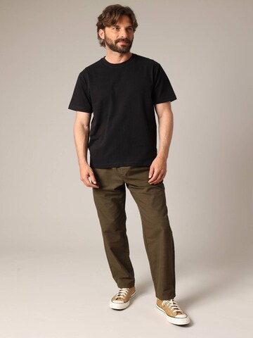 T-Shirt 'Juwon' Deeluxe en noir