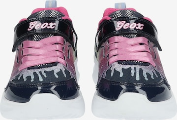 Sneaker di GEOX in colori misti