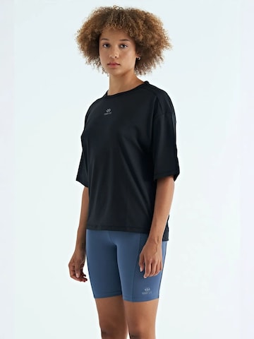 Maglietta 'T-Shirts' di Tommy Life in nero