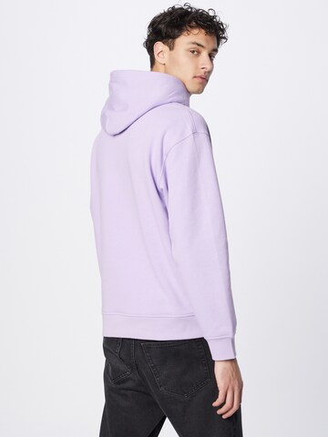 LEVI'S ® - Sweatshirt 'Relaxed Baby Tab Hoodie' em roxo