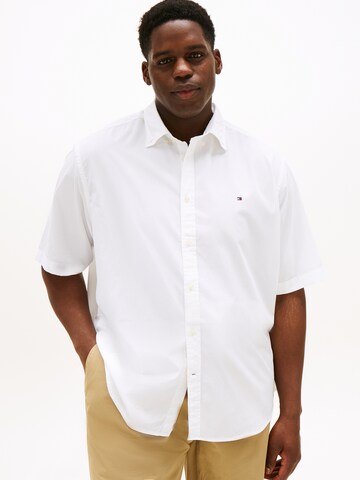 Tommy Hilfiger Big & Tall Regular fit Button Up Shirt 'FLEX' in White: front