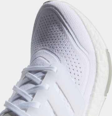 Scarpa da corsa 'Ultraboost 21' di ADIDAS ORIGINALS in bianco