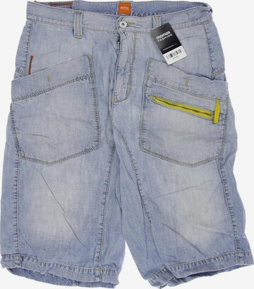 BOSS Shorts in 32 in Blue: front