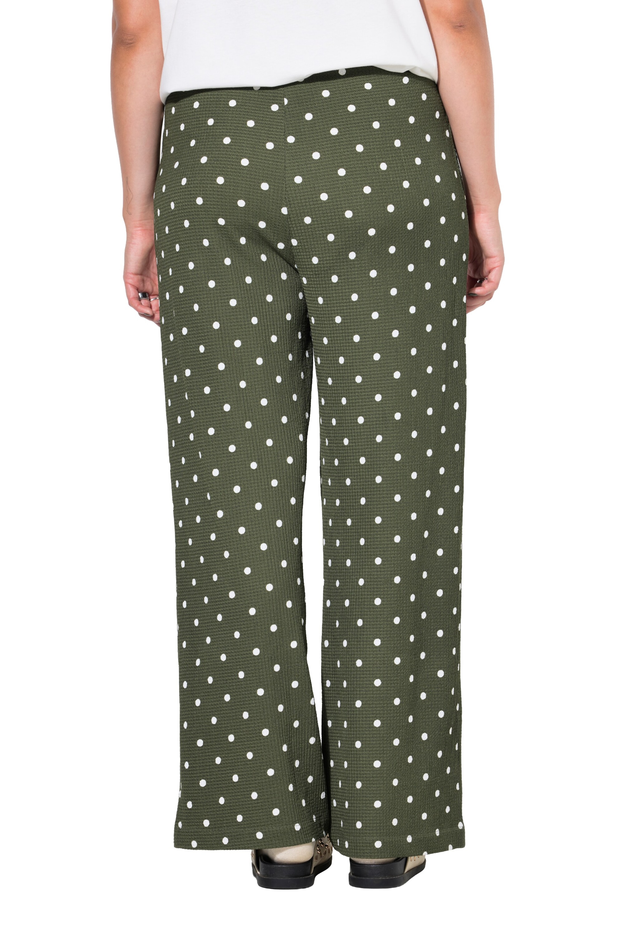 Studio Untold Regular Trousers in Green