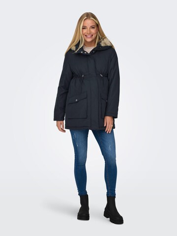 Only Maternity Parka 'Lucia' in Blau