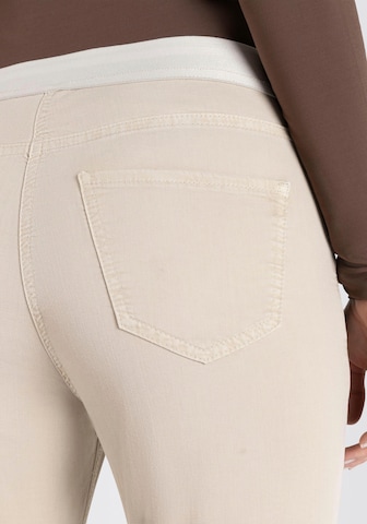 MAC Slimfit Jeans in Beige