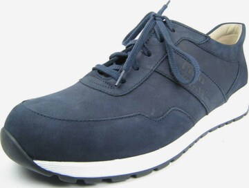 Finn Comfort Lace-Up Shoes in Blue: front