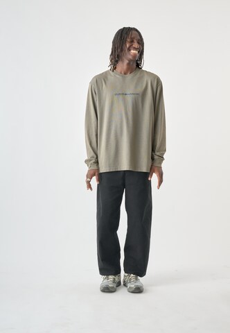 T-Shirt 'Mysto Typo' Cleptomanicx en gris