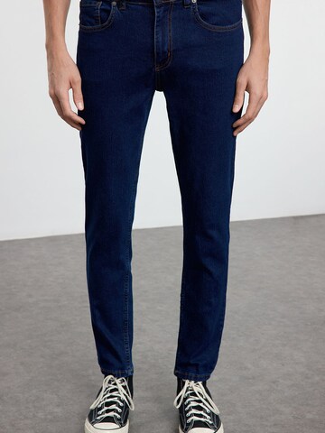 Coupe slim Jean Trendyol en bleu : devant