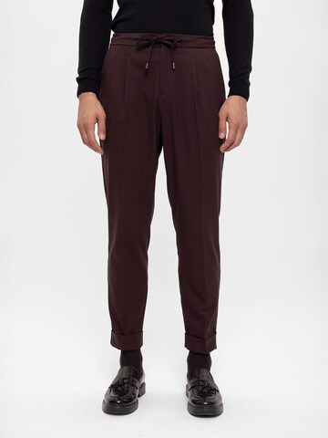 Antioch Regular Trousers in Red: front