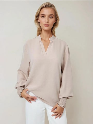 Camicia da donna di Hiccup in beige: frontale