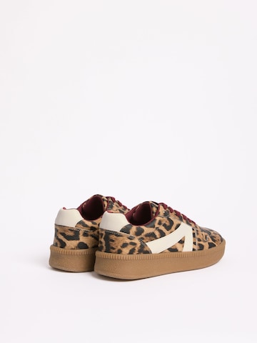 Baskets basses Friends Like These en marron