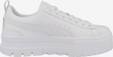 Baskets basses 'Mayze Classic' PUMA en blanc