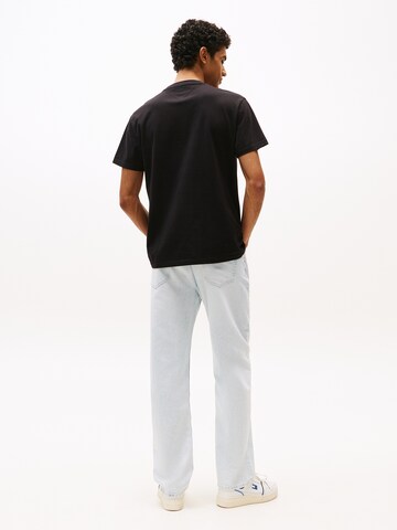 Tommy Jeans Shirt in Black: back