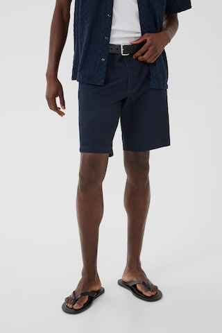 Pantalon 'Thomas' Matinique en bleu : devant