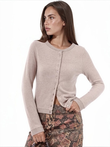 Cardigan 'Strickjacken' Busem en beige : devant