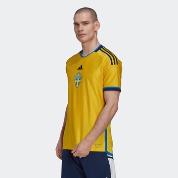 ADIDAS PERFORMANCE - Camiseta de fútbol 'Sweden 22 Home' en amarillo: frente