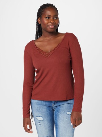 ABOUT YOU Curvy T-shirt 'Christina' i röd: framsida