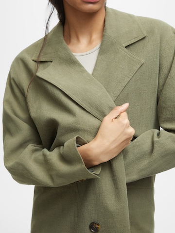 Pull&Bear Between-seasons coat in Green