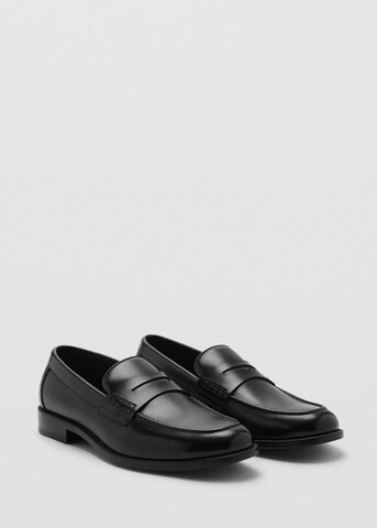 MANGO MAN Classic Flats in Black