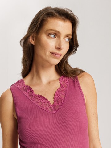 Hanro Undershirt in Pink