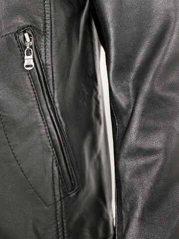 OTTO KERN - Chaqueta de entretiempo '102' en negro