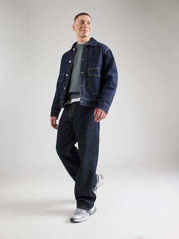 Carhartt WIP Суичър 'Chase' в синьо