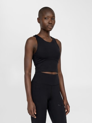 Hummel Sporttop in Schwarz: Vorderseite