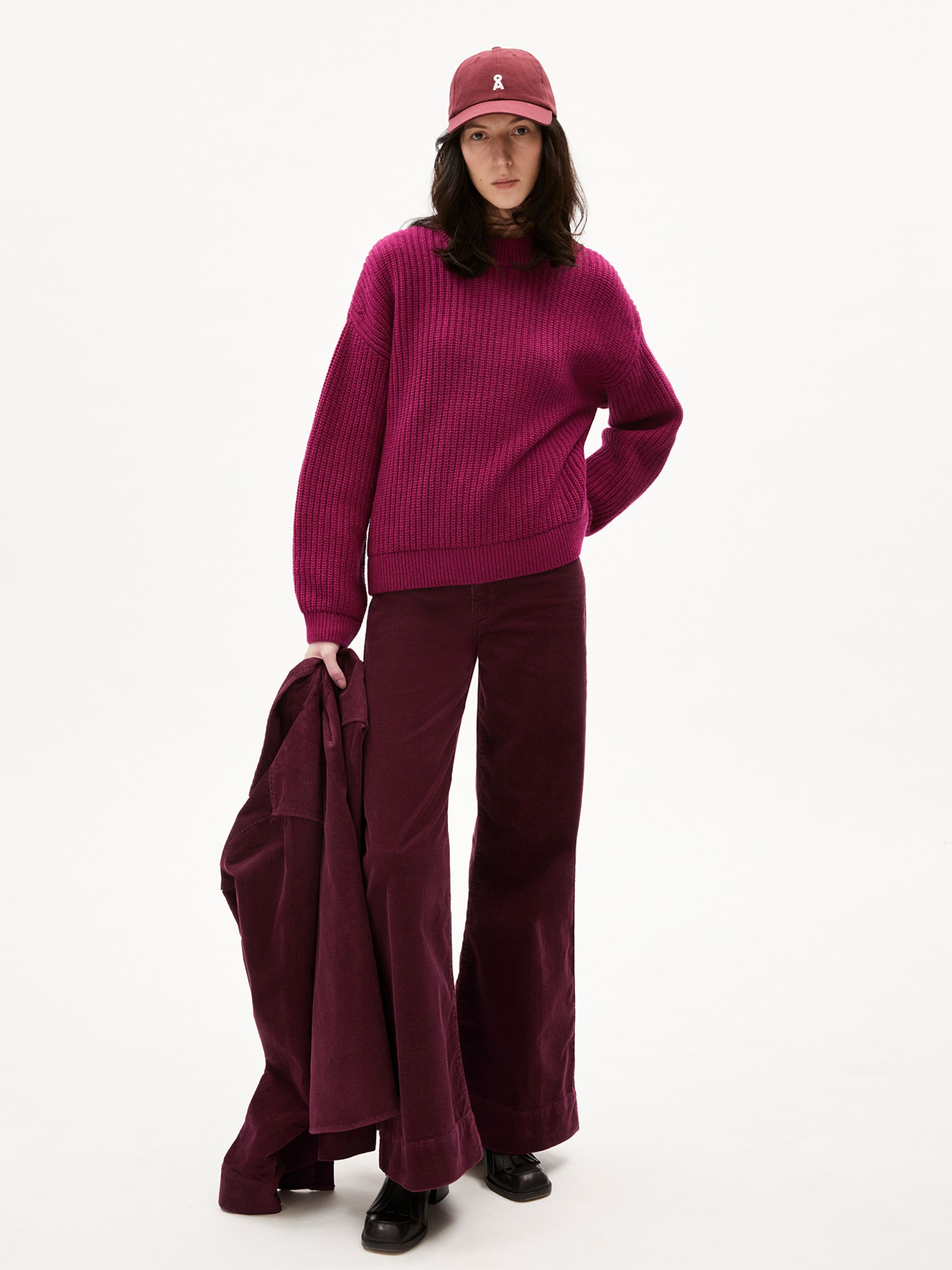 ARMEDANGELS Tröja 'Hilariaa' i lila: framsida