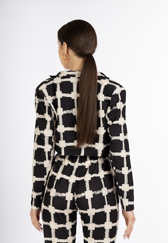 faina - Blazer em preto